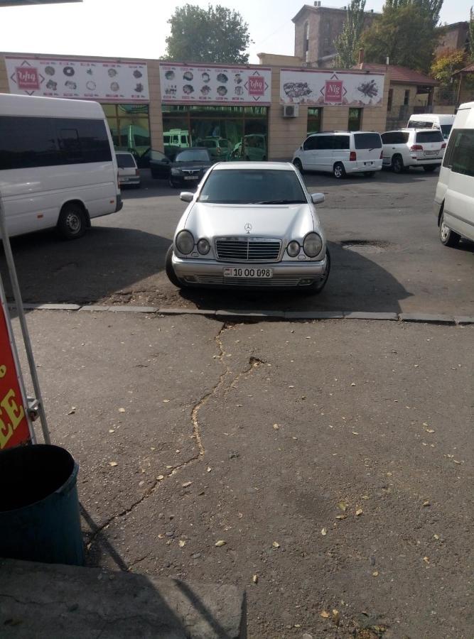 Посуточный Гостевой Дом Gyumri Esterno foto